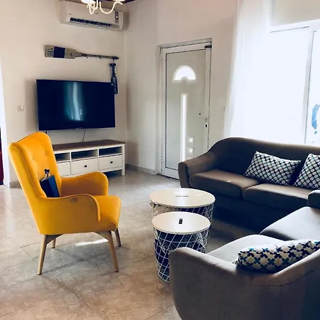 Mit Privatpool Fuer 6 Personen Ca 105 M In Faliraki, Aegaeis Rhodos