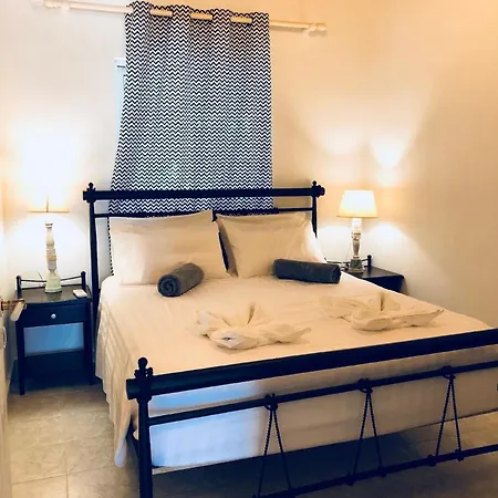 Feriehus Mit Privatpool Fuer 6 Personen Ca 105 M In Faliraki, Aegaeis Rhodos *